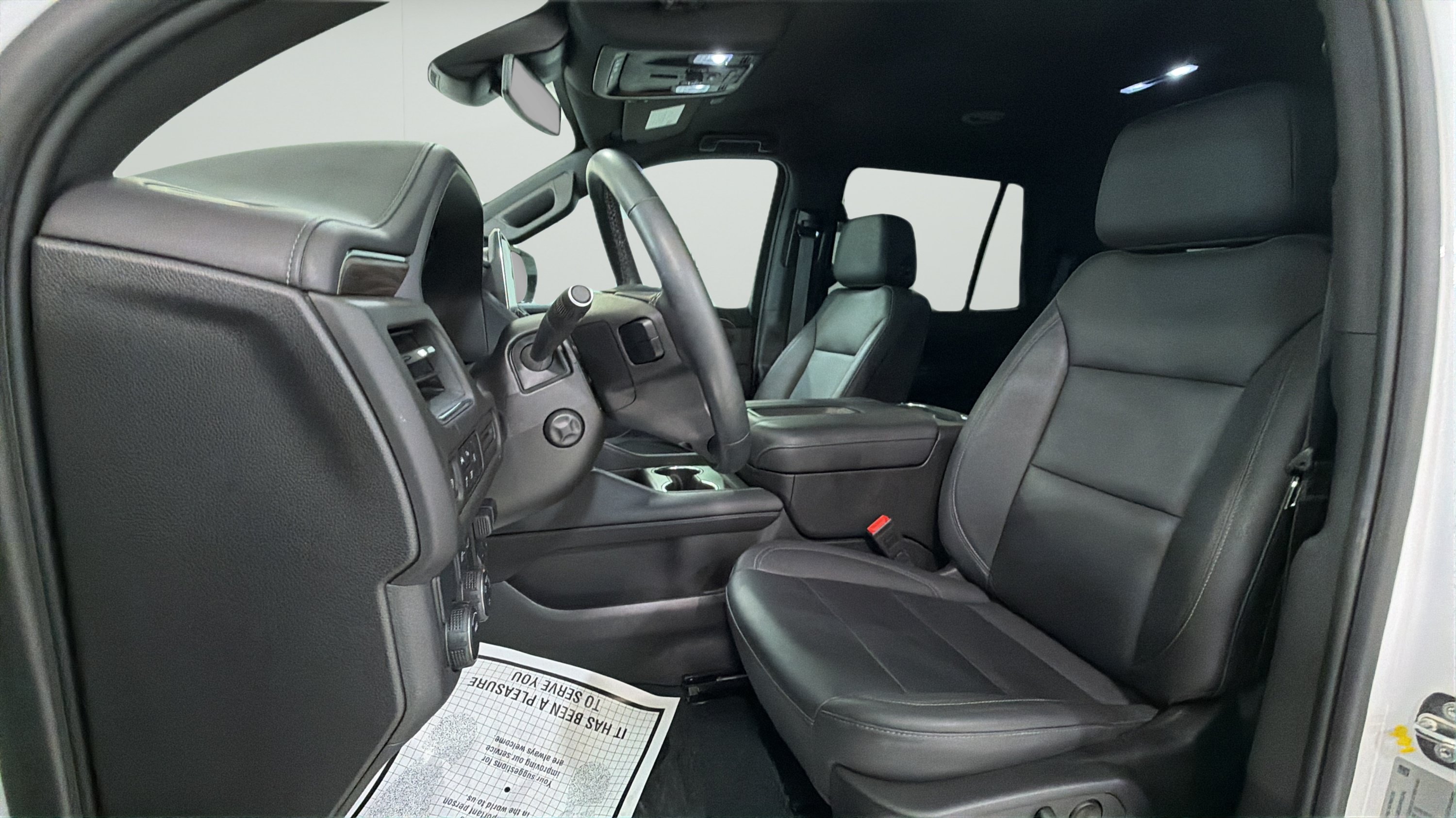 Used 2023 Chevrolet Tahoe LT w/ Luxury Package RWD image 9