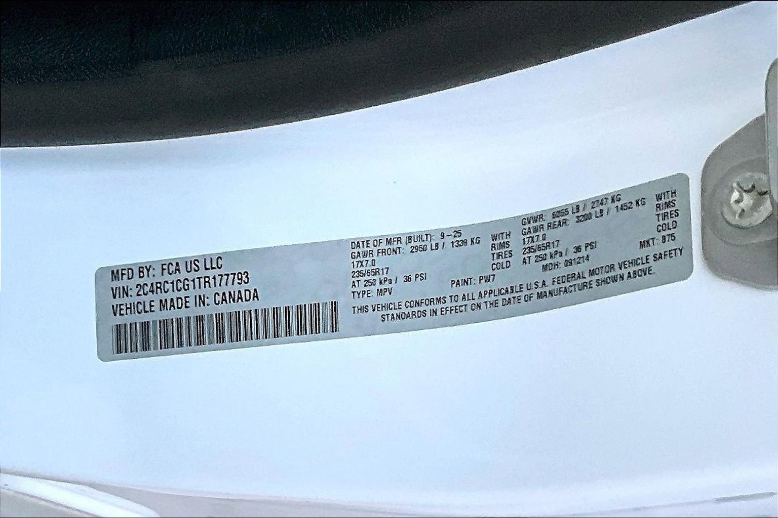 New 2026 Chrysler Voyager LX image 8