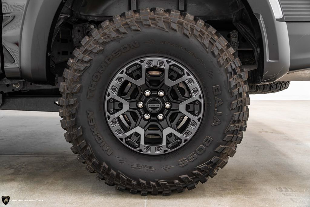 Used 2025 Ford F150 Raptor w/ Equipment Group 803A Raptor R AWD/4WD image 7