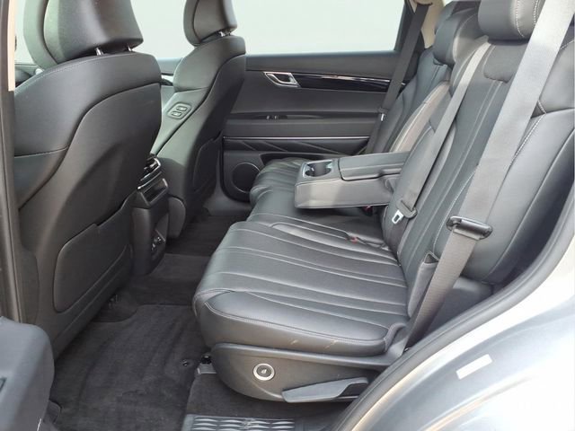 Used 2025 Genesis GV80 2.5T Standard image 22