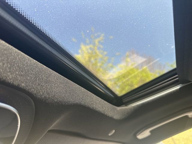 Used 2025 Mercedes-Benz C 300 4MATIC Sedan image 22