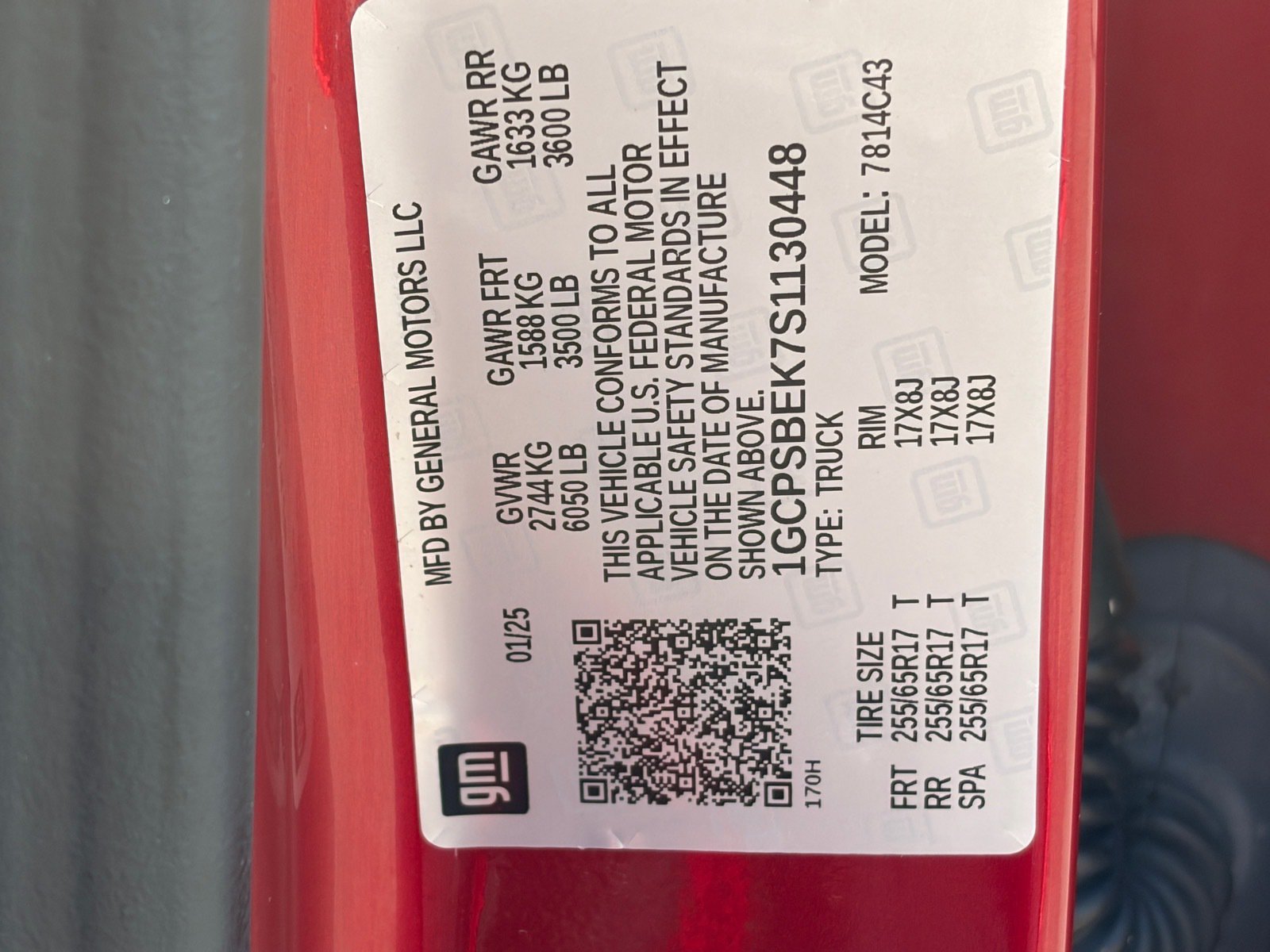 Used 2025 Chevrolet Colorado W/T w/ WT Convenience Package II RWD image 33