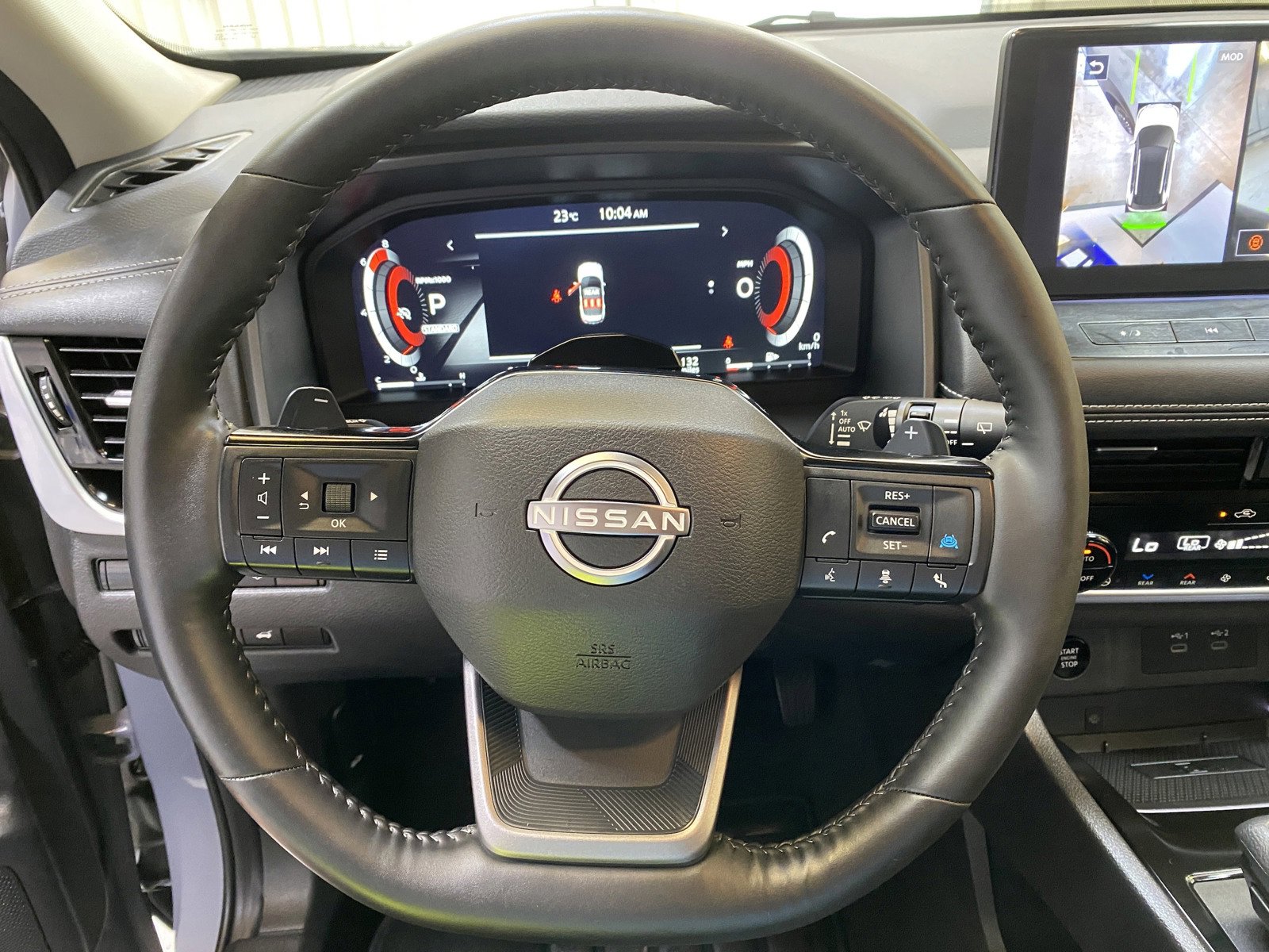 Used 2025 Nissan Rogue SL w/ Tech Package FWD image 32