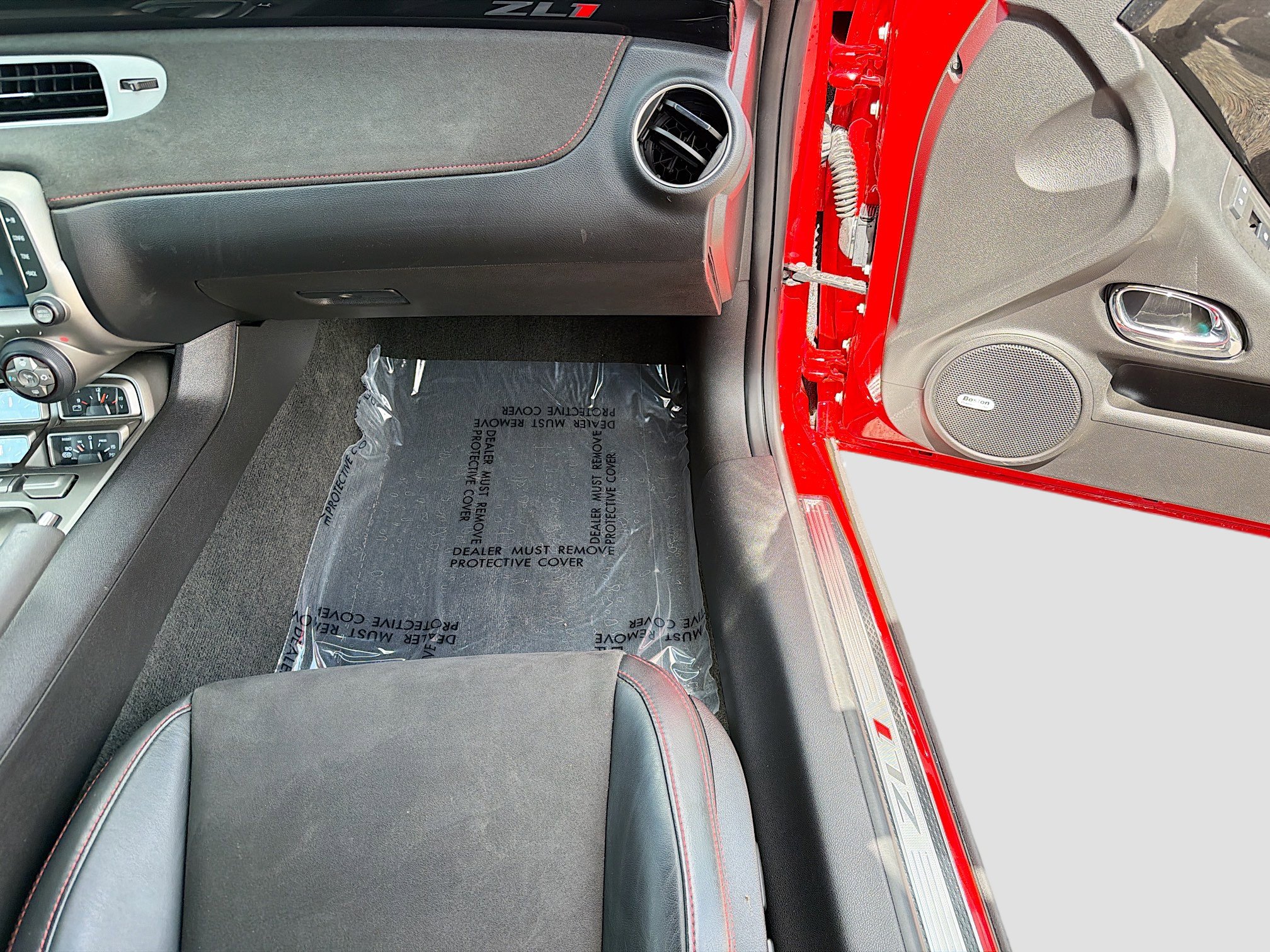 Used 2013 Chevrolet Camaro ZL1 image 17