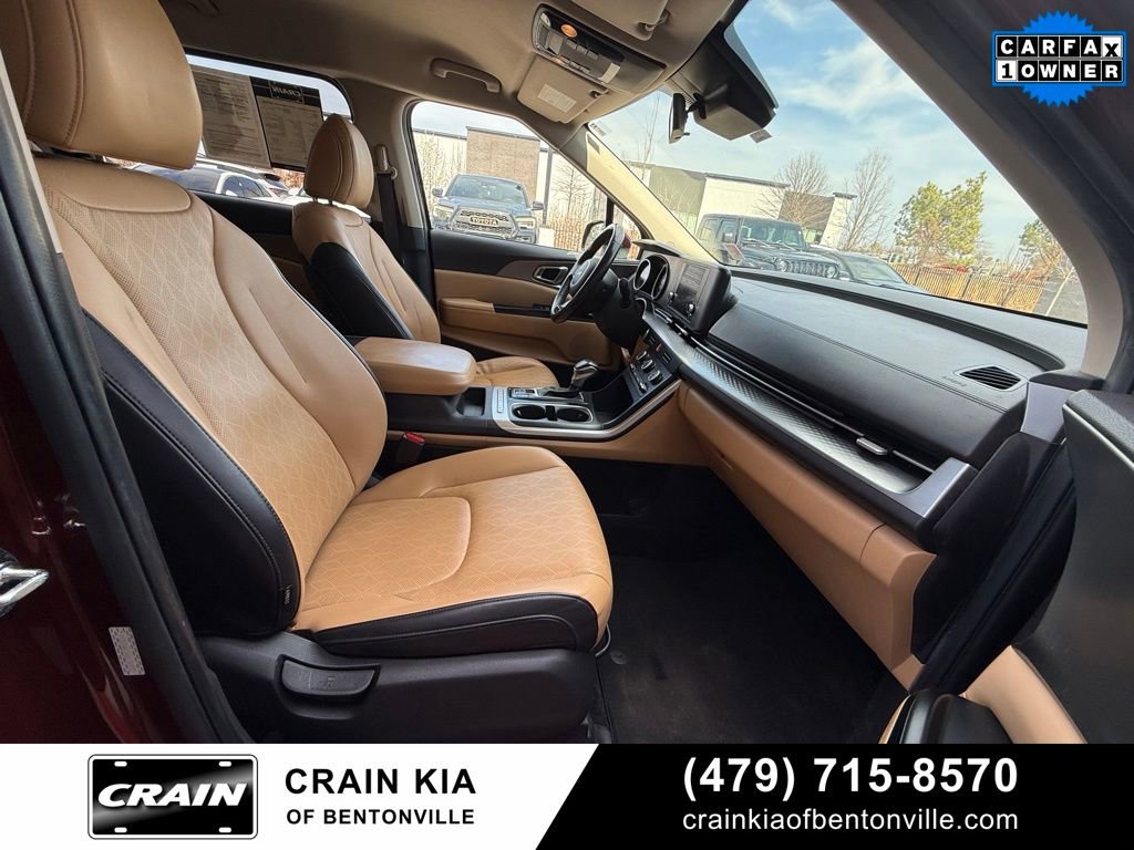 Used 2022 Kia Carnival LX image 34