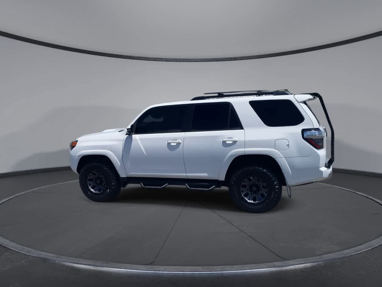 Certified 2019 Toyota 4Runner TRD Off-Road Premium AWD/4WD image 7