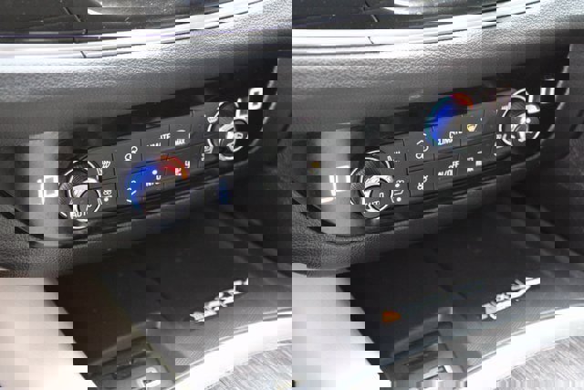 Used 2023 Buick Enclave Avenir w/ Avenir Technology Package image 27