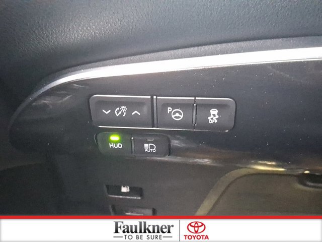 Certified 2018 Toyota Prius Four image 25