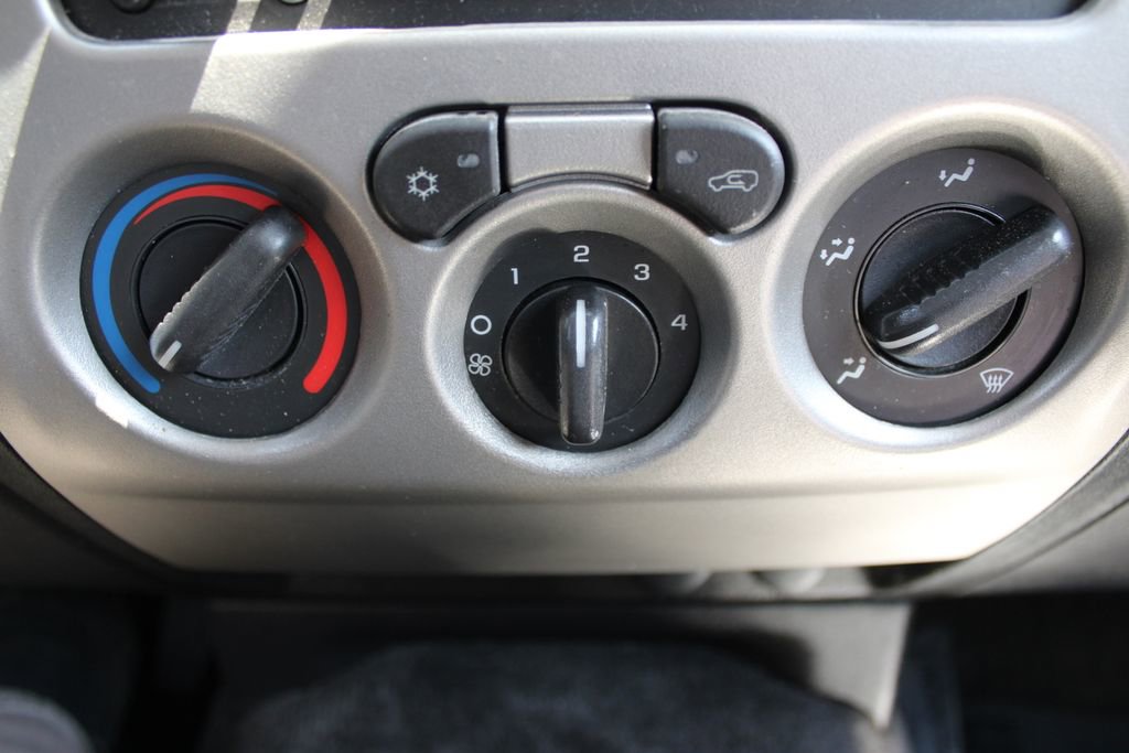 Used 2011 Chevrolet Colorado LT w/ Power Convenience Package RWD image 20