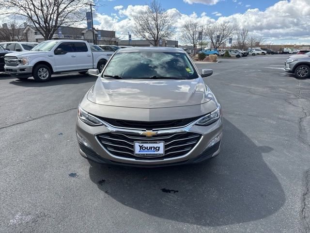 Used 2024 Chevrolet Malibu LT FWD image 2