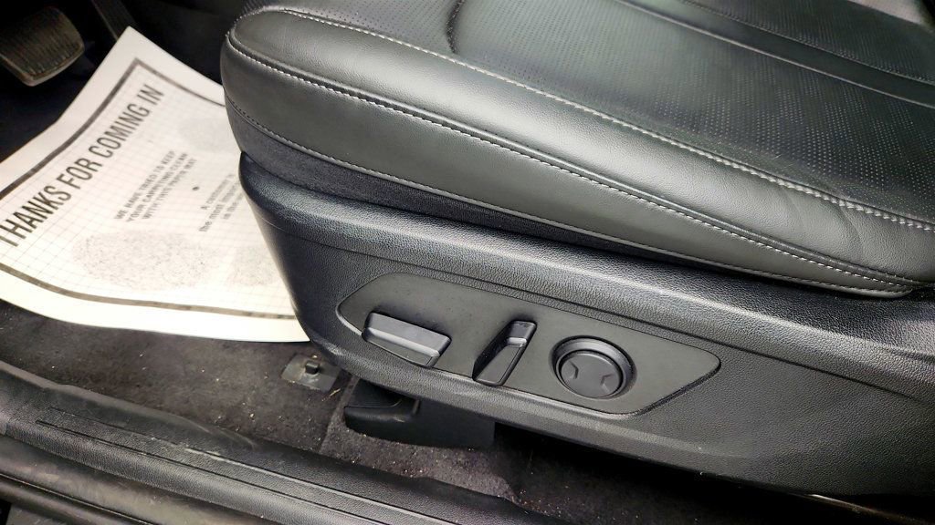 Used 2024 Kia Sorento X-Line EX image 12