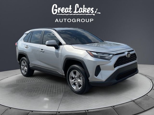Used 2025 Toyota RAV4 XLE image 7