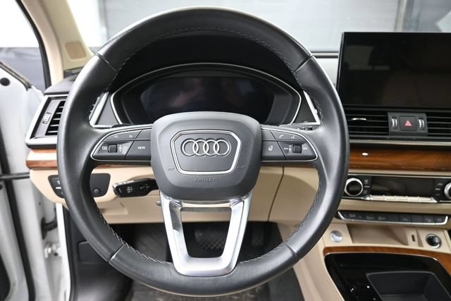 Used 2023 Audi Q5 2.0T Premium Plus w/ Premium Plus Package AWD/4WD image 23