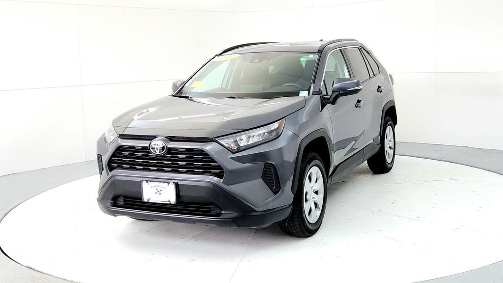 Certified 2021 Toyota RAV4 LE FWD image 2