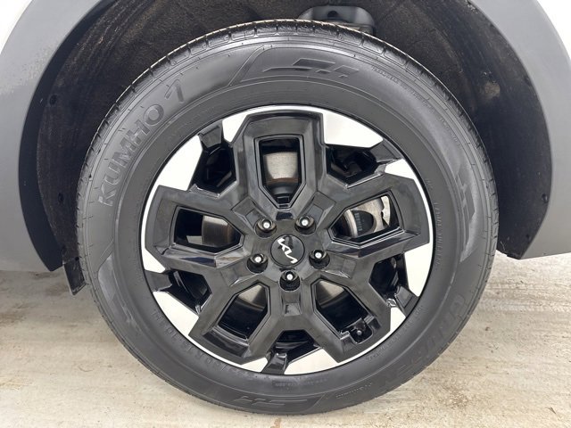 Used 2025 Kia Sorento S image 39
