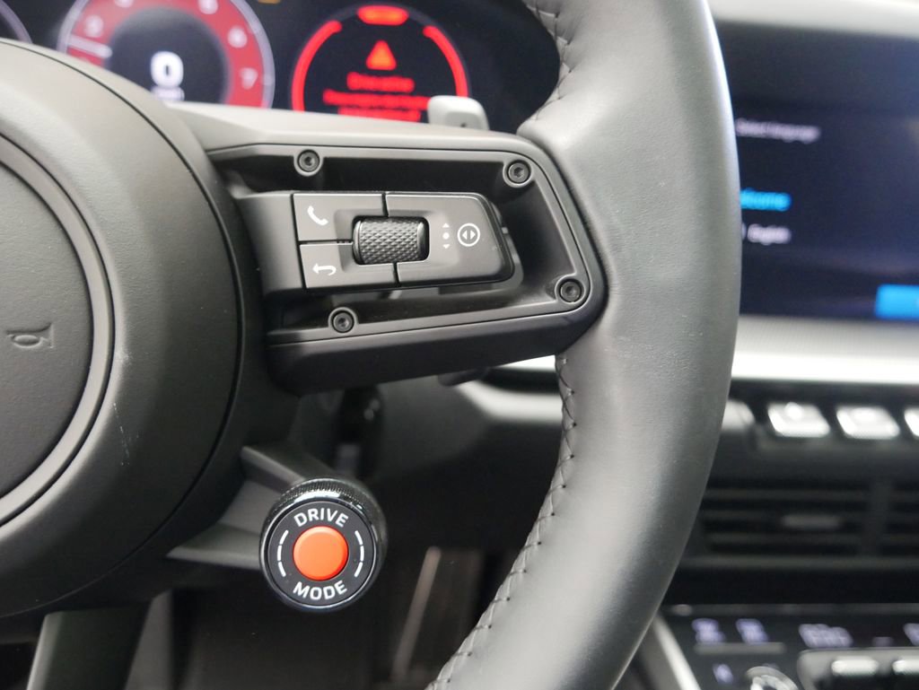 Certified 2026 Porsche 911 Carrera image 23