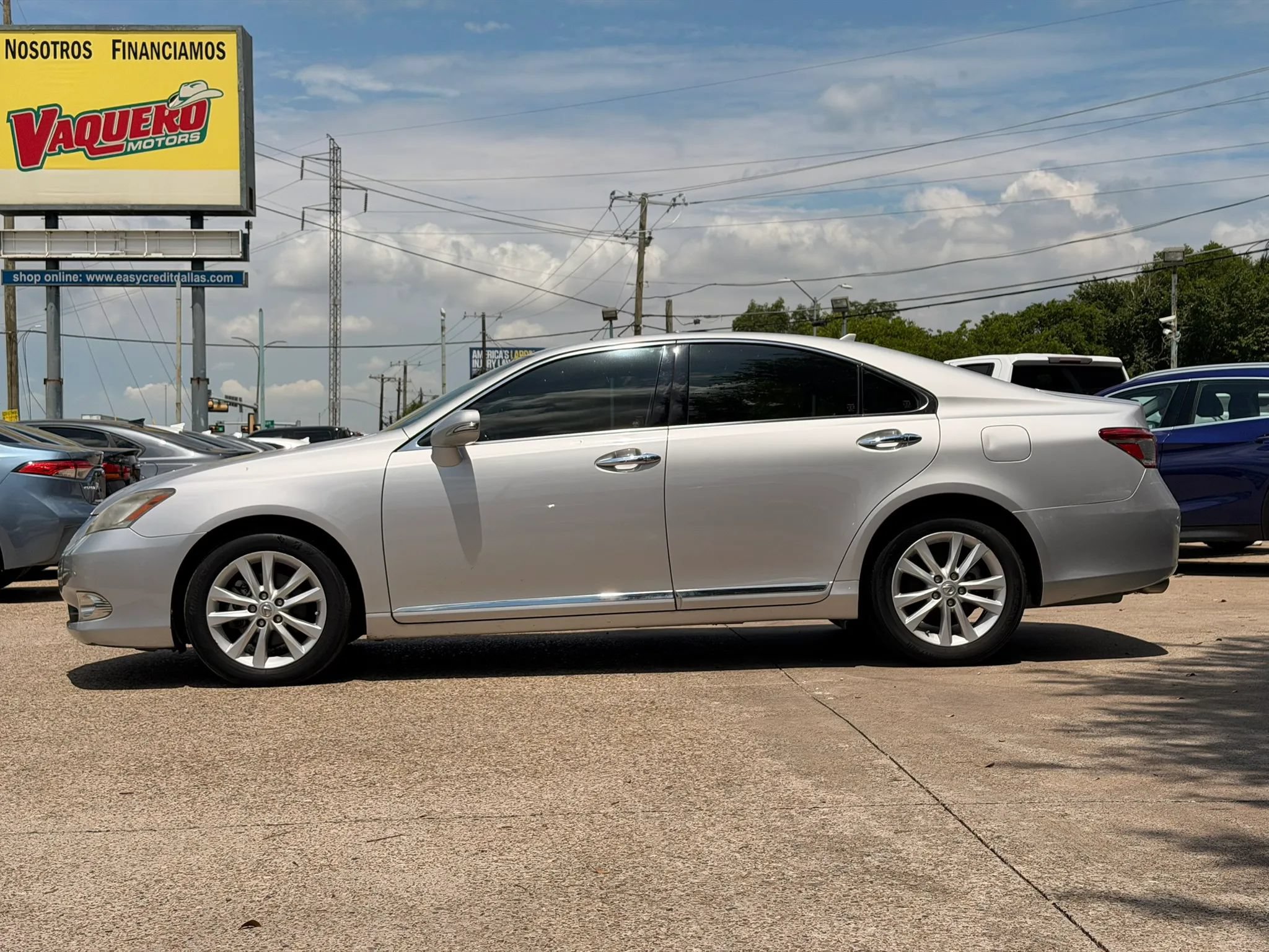 Used 2011 Lexus ES 350 FWD image 6