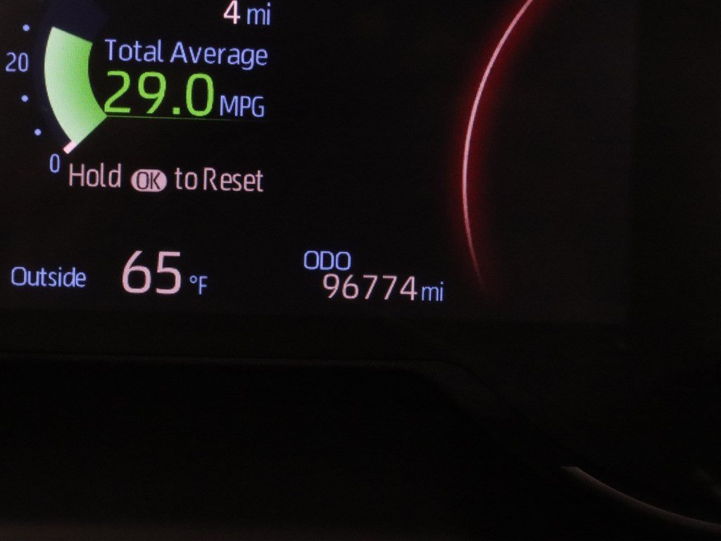 Used 2019 Toyota RAV4 Limited AWD/4WD image 30