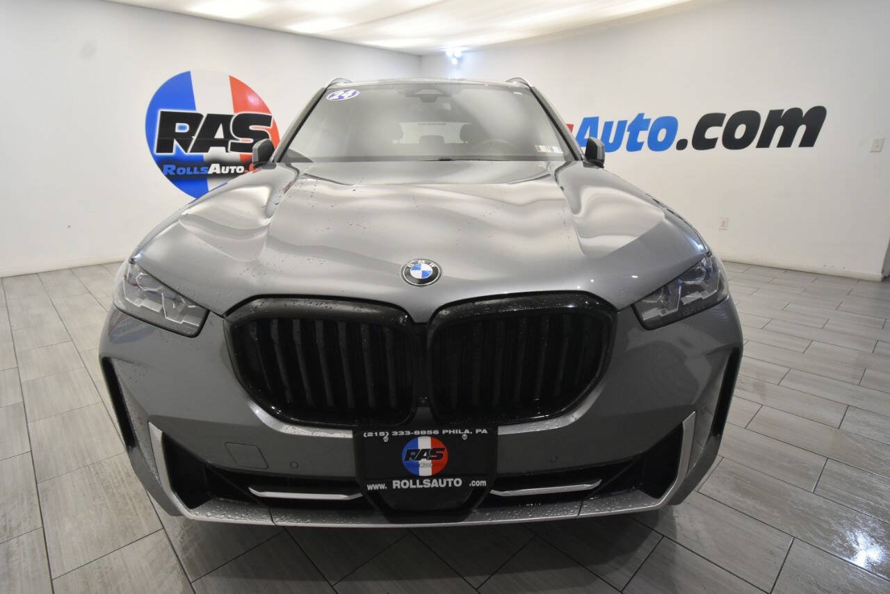 Used 2024 BMW X5 xDrive40i w/ Premium Package AWD/4WD image 8