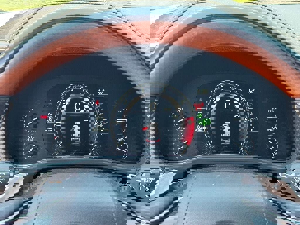 Used 2023 Lexus LX 600 4WD w/ Accessory Package (Z1) image 21