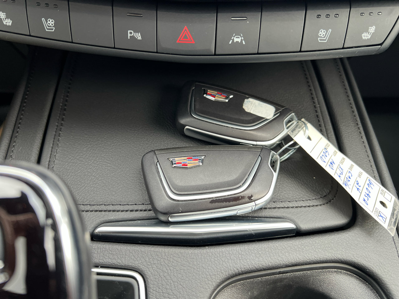 Used 2024 Cadillac XT4 Premium Luxury w/ Active Safety Package image 25