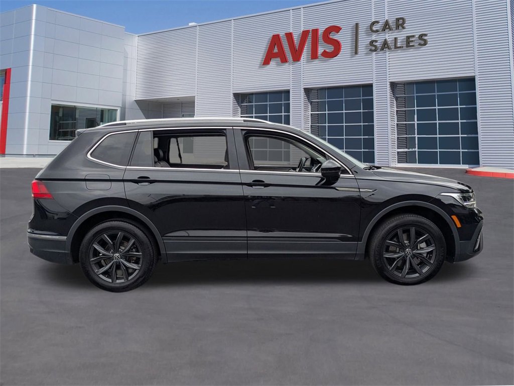 Used 2024 Volkswagen Tiguan SE image 5