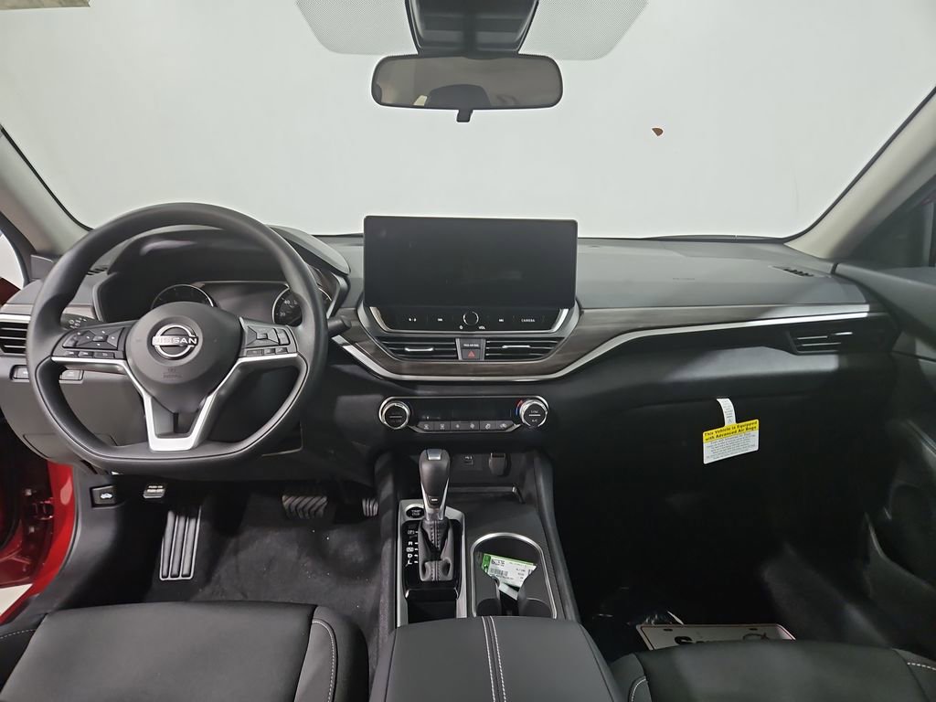 New 2026 Nissan Altima 2.5 SV image 18