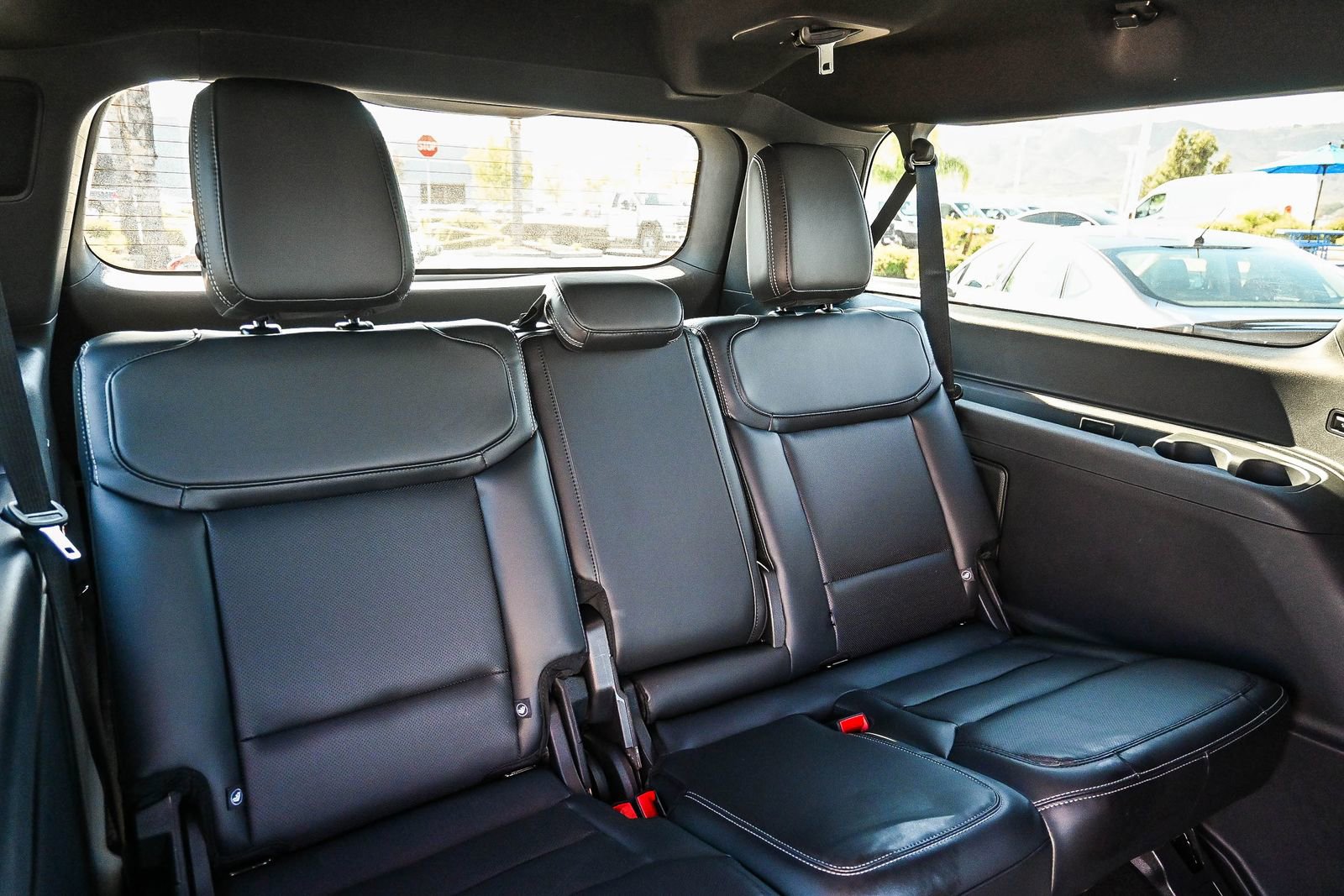 New 2025 Ford Expedition Max Platinum w/ Stealth Appearance Package image 22