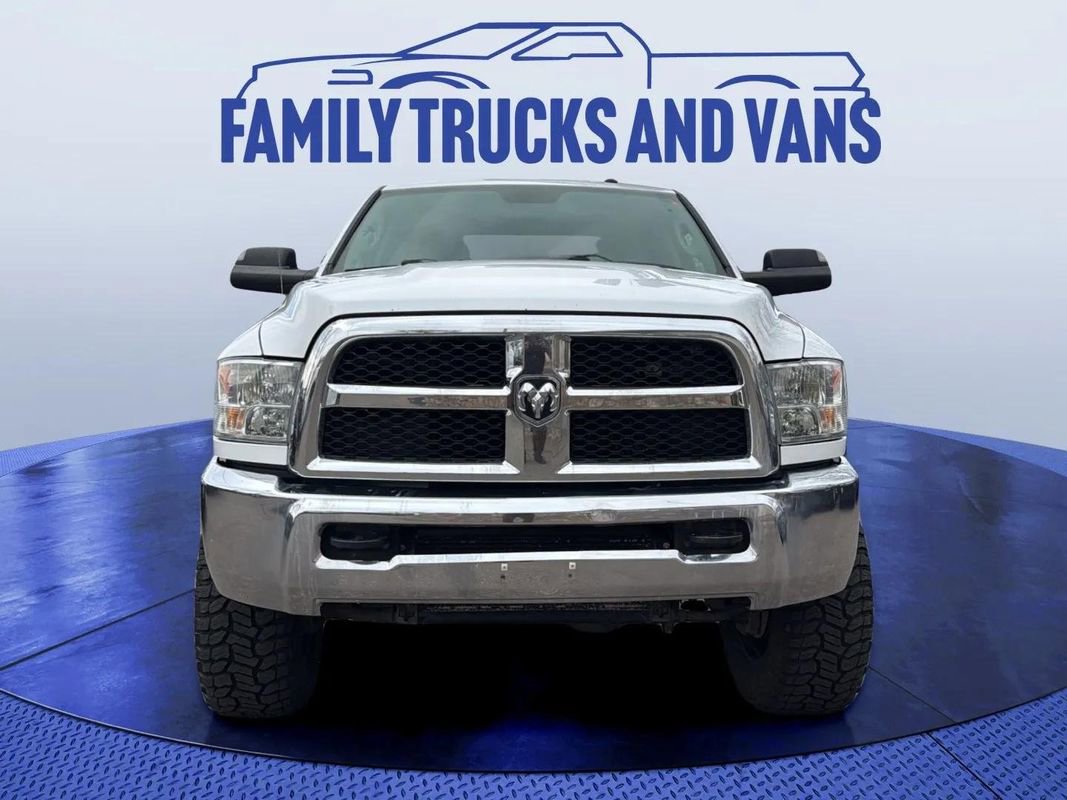 Used 2017 RAM 2500 Tradesman w/ Chrome Appearance Group AWD/4WD image 8