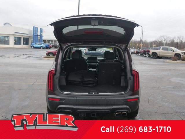 Used 2022 Kia Telluride SX w/ Nightfall Edition Package image 17