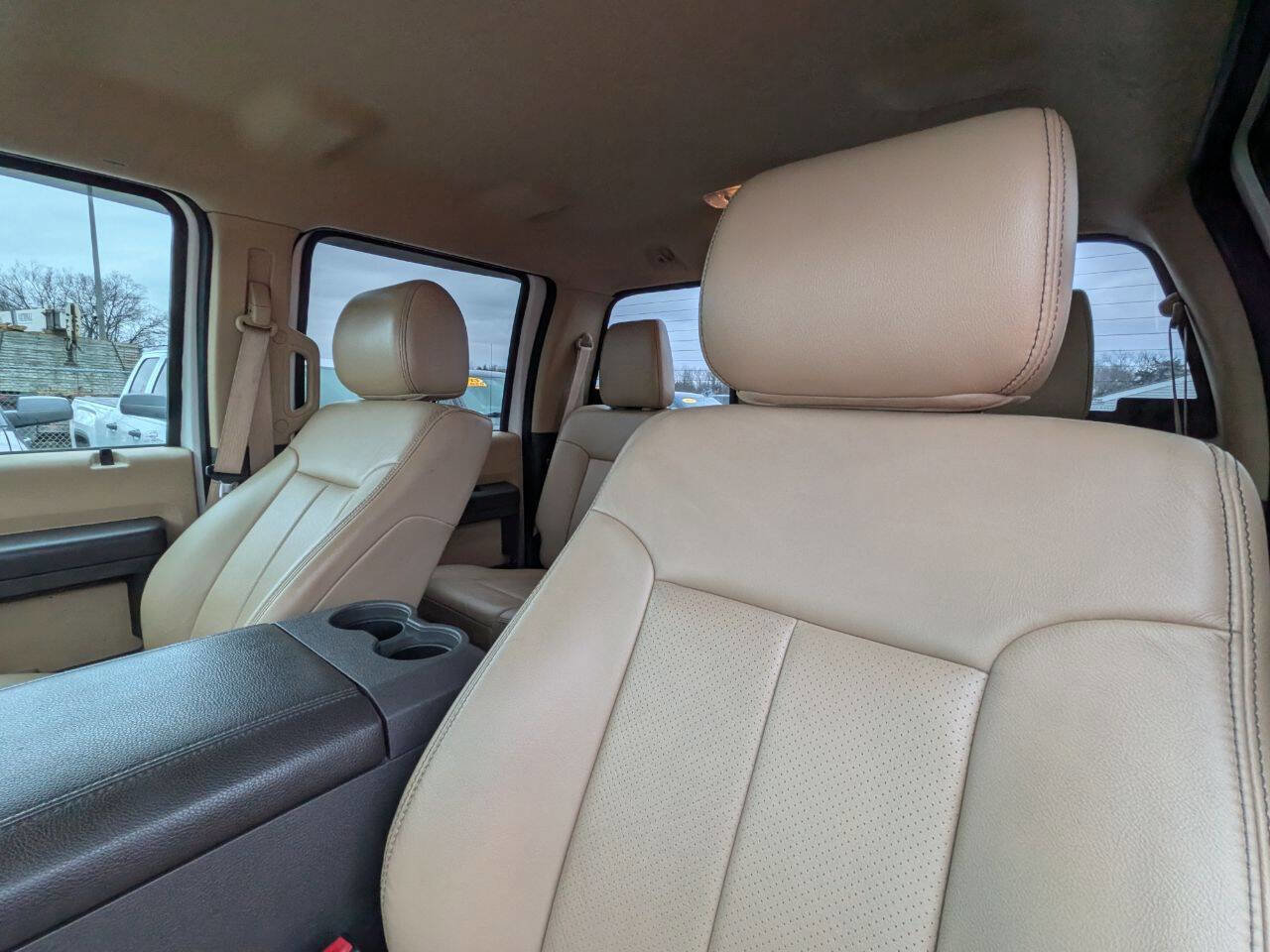 Used 2014 Ford F250 Lariat w/ Snow Plow Prep Package image 15