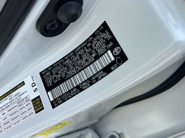 Used 2016 Toyota Prius V Four FWD image 31