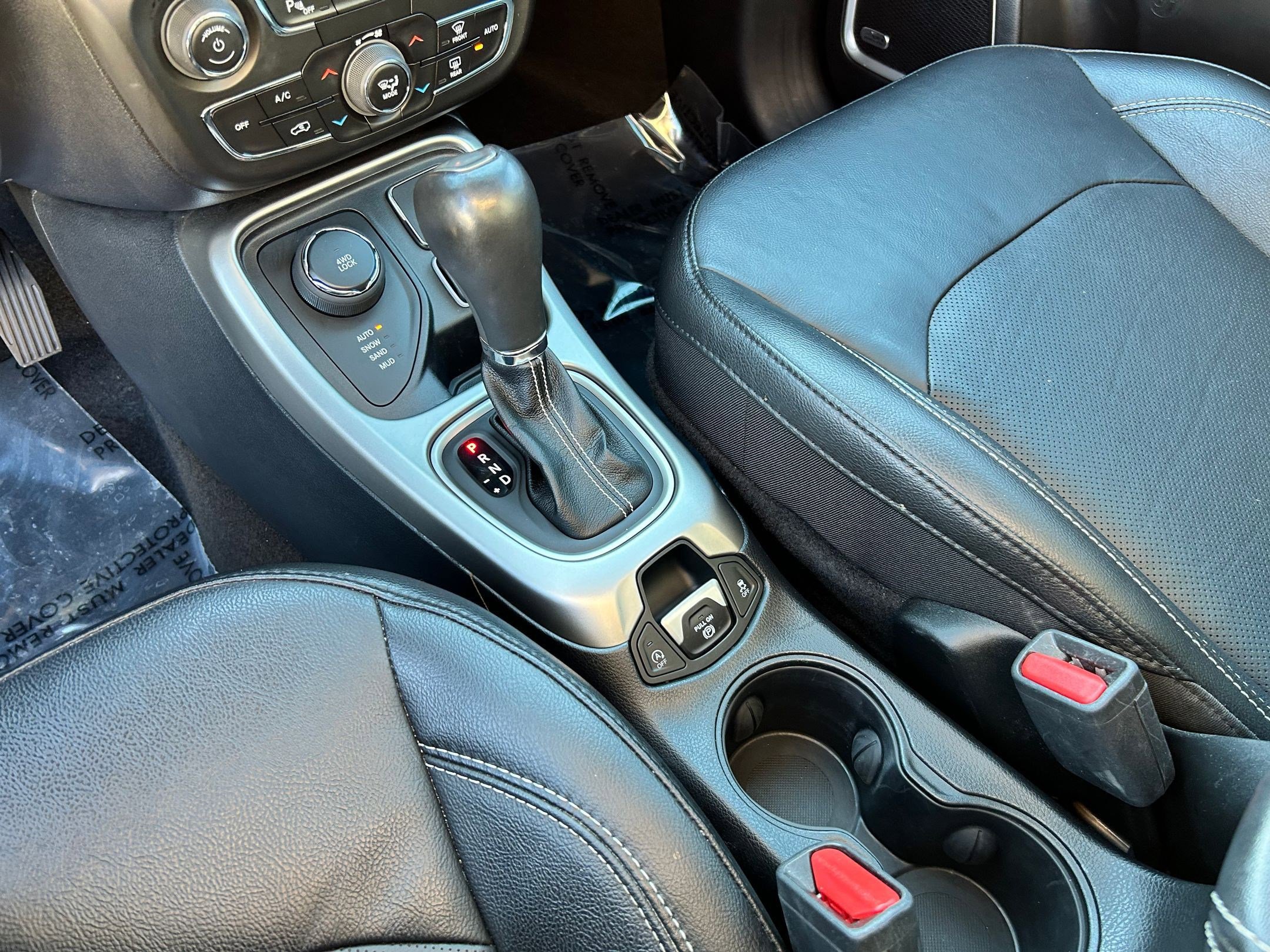 Used 2021 Jeep Compass Latitude w/ Sun and Sound Group image 18