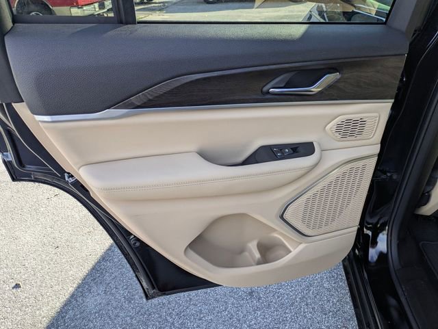 New 2026 Jeep Grand Cherokee Limited w/ Luxury Tech Group II image 26