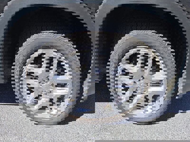 Used 2025 Honda Passport EX-L image 18