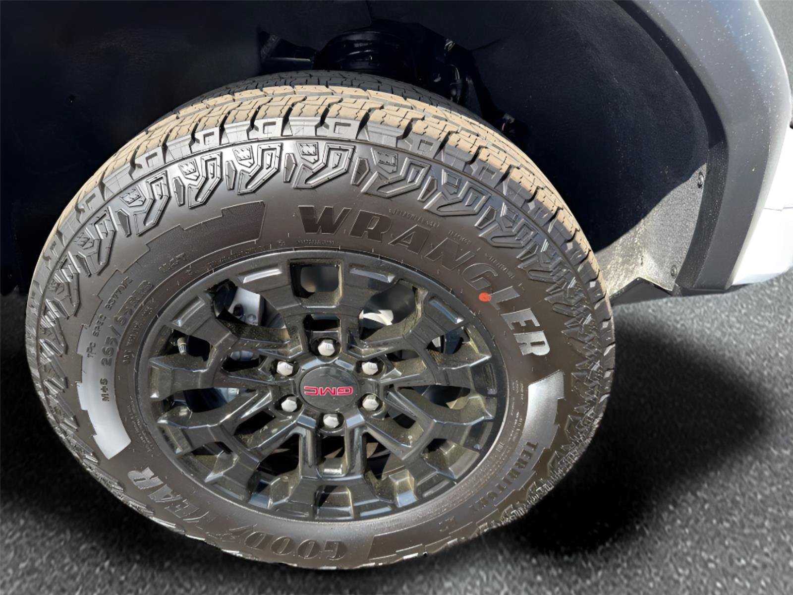 New 2026 GMC Canyon Elevation w/ Convenience Package AWD/4WD image 11