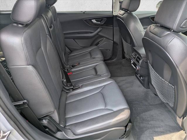 Used 2018 Audi Q7 3.0T Prestige w/ Prestige Package AWD/4WD image 19