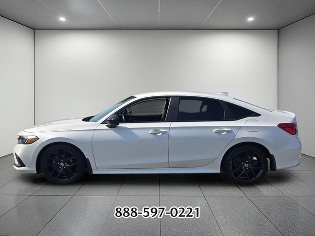 Used 2022 Honda Civic Sport image 2