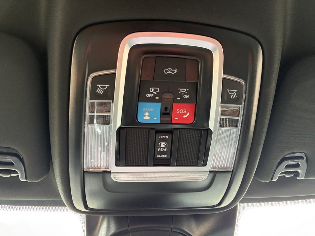 New 2027 RAM 3500 Laramie AWD/4WD image 7
