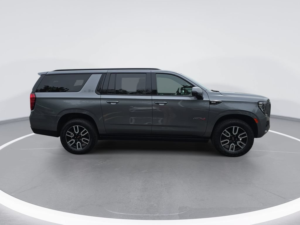 Used 2021 GMC Yukon XL AT4 w/ AT4 Premium Package AWD/4WD image 2