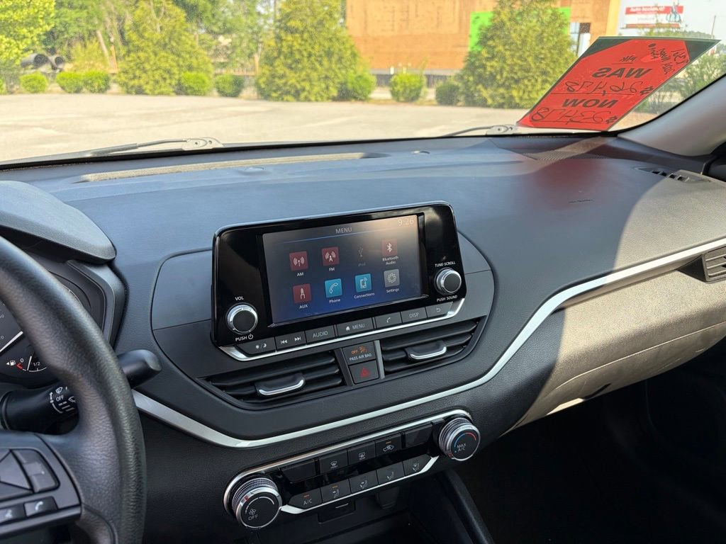 Certified 2024 Nissan Altima 2.5 S FWD image 20