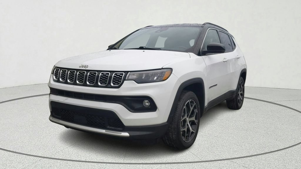 Used 2024 Jeep Compass Limited AWD/4WD image 3