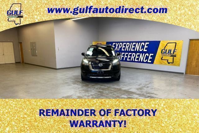 Used 2024 Nissan Pathfinder SL AWD/4WD image 3