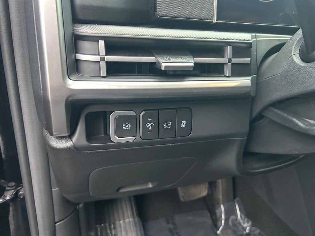 Used 2024 Hyundai Santa Fe SE image 21