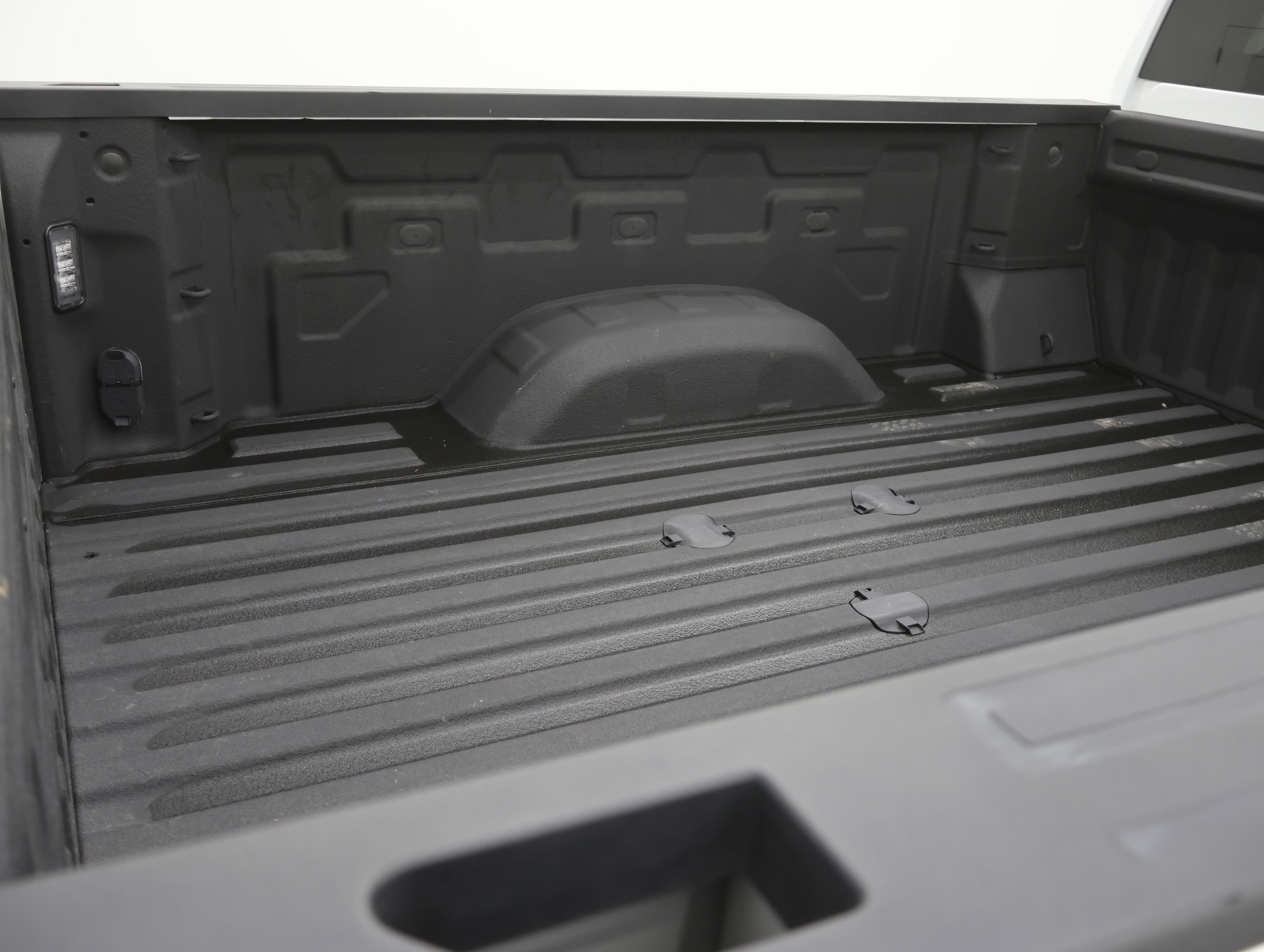 Used 2023 GMC Sierra 2500 Pro w/ Gooseneck/5TH Wheel Package image 5