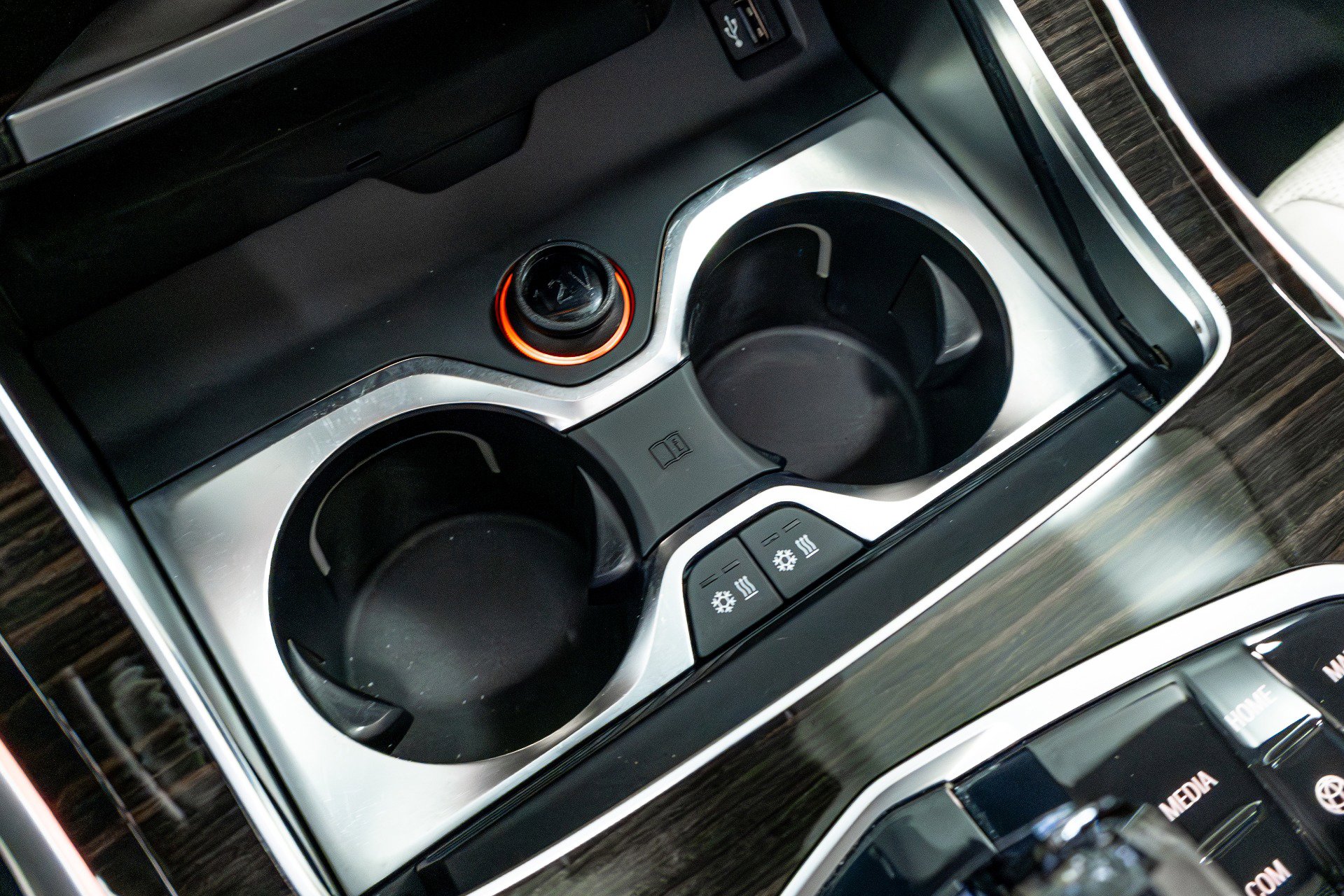 Used 2021 BMW X7 M50i image 77