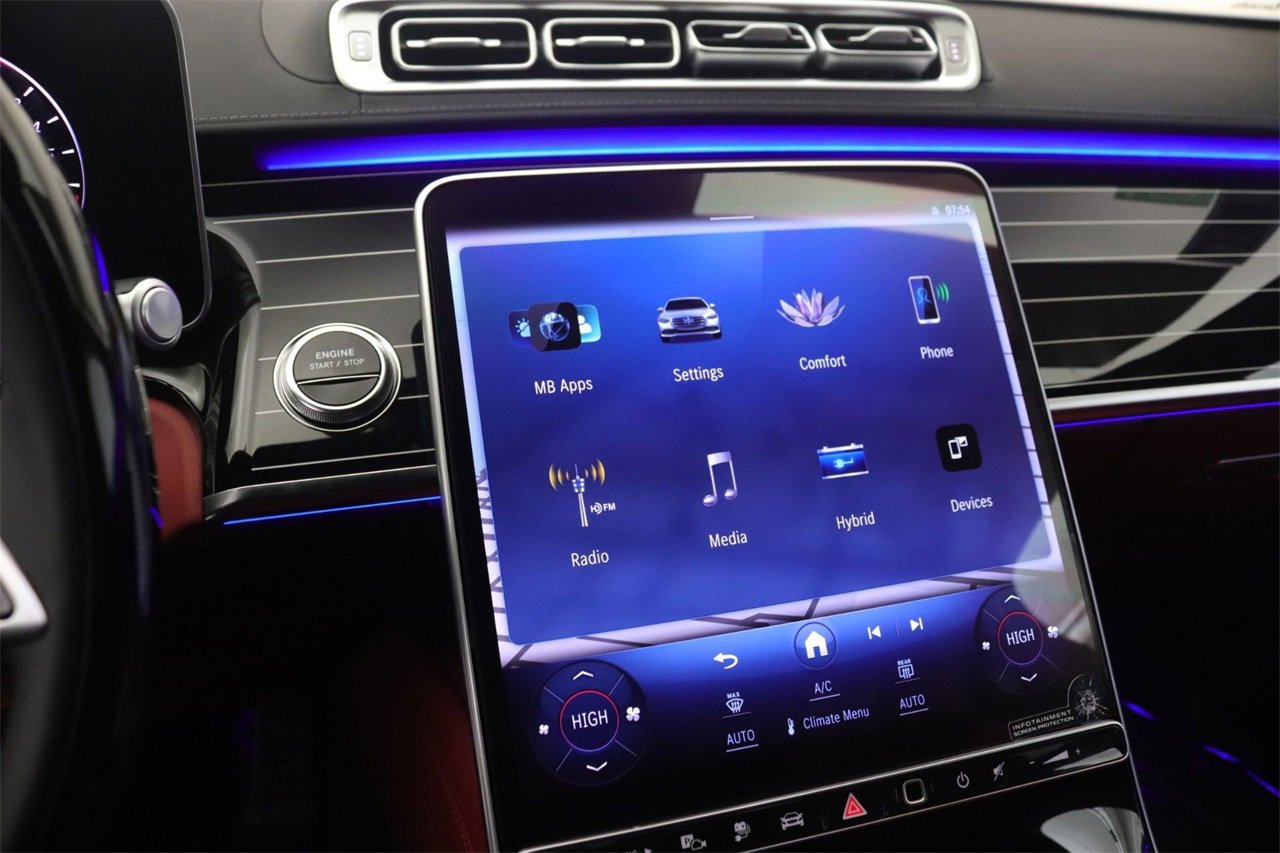 New 2026 Mercedes-Benz S 580e 4MATIC Sedan image 6