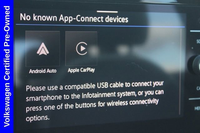 Used 2025 Volkswagen Taos SE w/ Panoramic Sunroof Package image 37