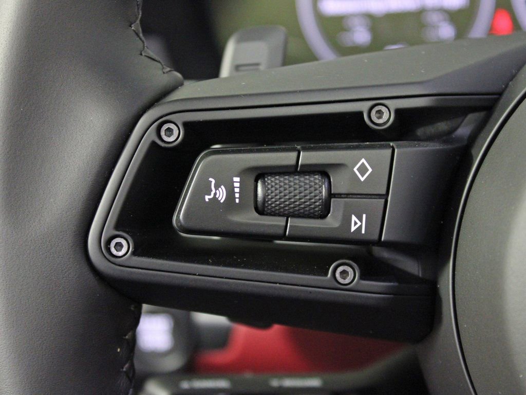 Used 2026 Porsche 911 Carrera image 28