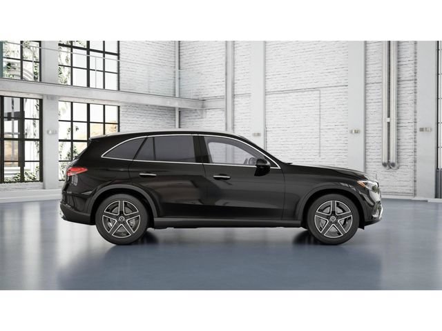 Used 2026 Mercedes-Benz GLC 300 4MATIC image 2